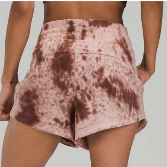 NWT LULULEMON Inner Glow High-Rise Short Size 4  Marble Dye Silky French terry - Picture 7 of 7